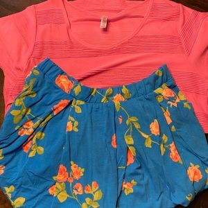 LulaRoe Madison and classic T outfit